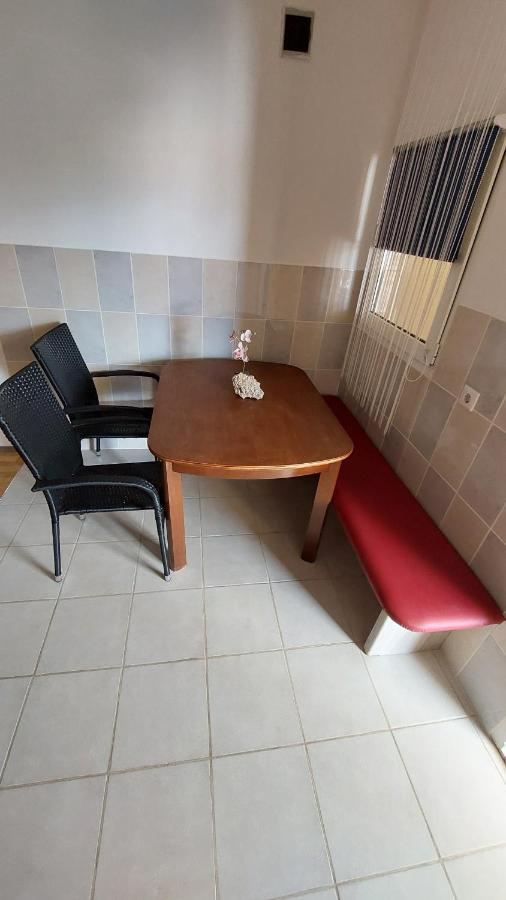 Apartments Luna Stan Trigraci Εξωτερικό φωτογραφία